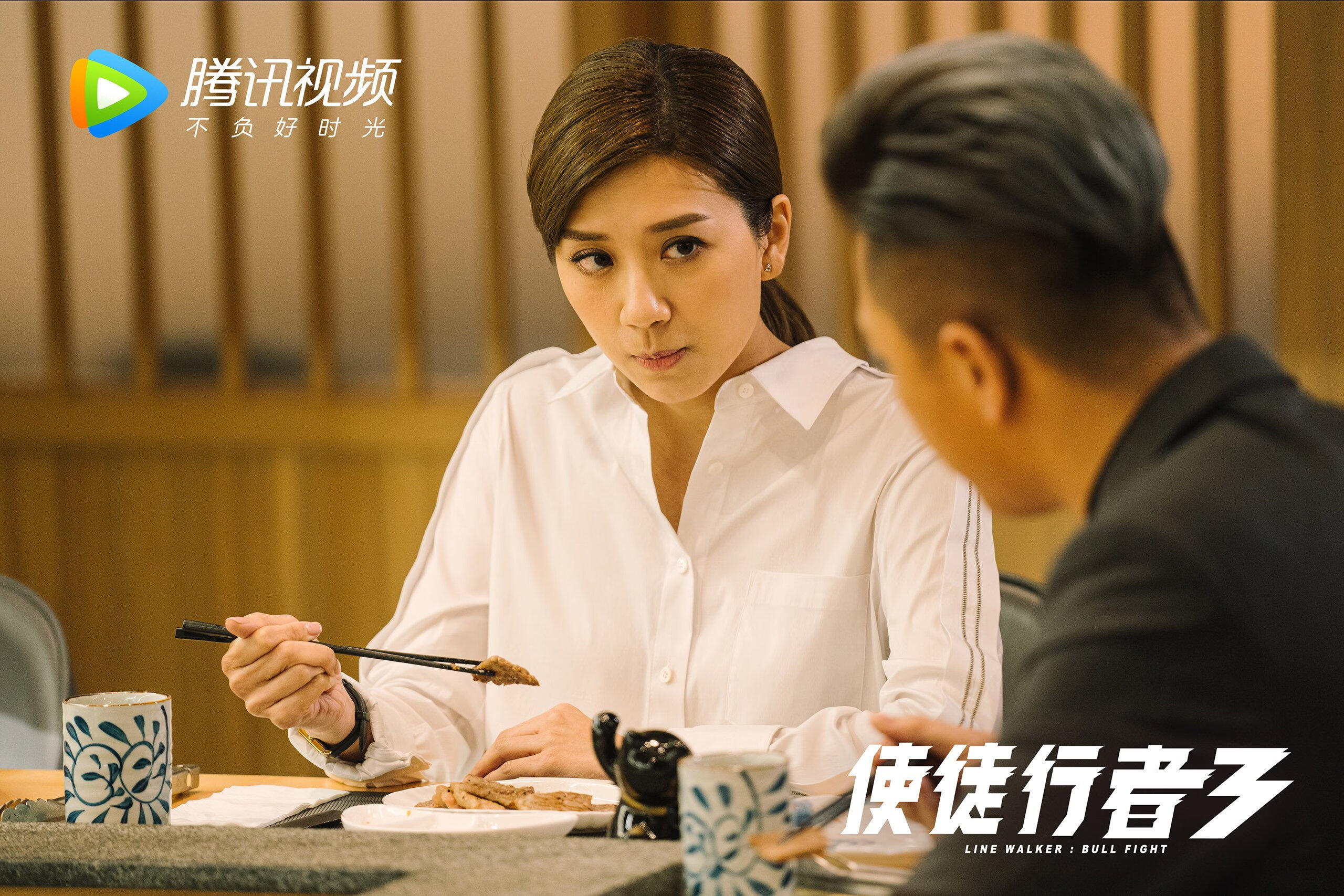 熊猫体育全站-汉堡球员自嘲表现，网友调侃萌翻，汉堡主帅